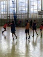  Rozgrywki o mistrzostwo szkoły w mini piłce ręcznej dziewcząt i mini piłce nożnej chłopców